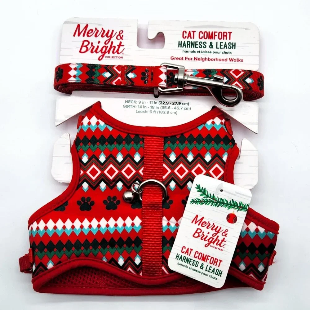 Merry & Bright Holiday Cat Comfort Harness & Leash